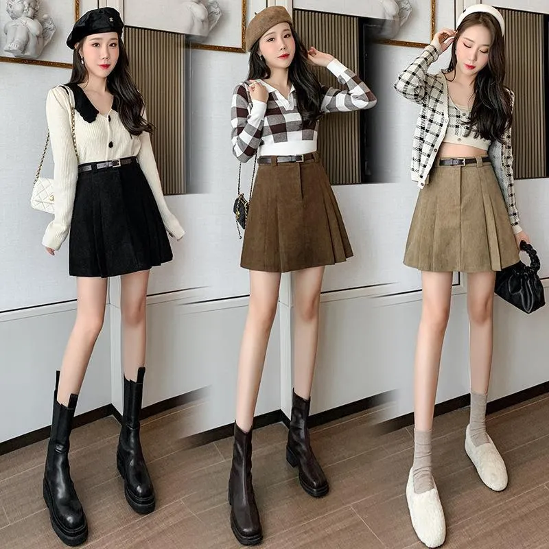 Aiertu business casual outfits a-line Short Skirt Women's Winter Pleated Skirt High Waist Corduroy Woolen Anti-Exposure Shorts