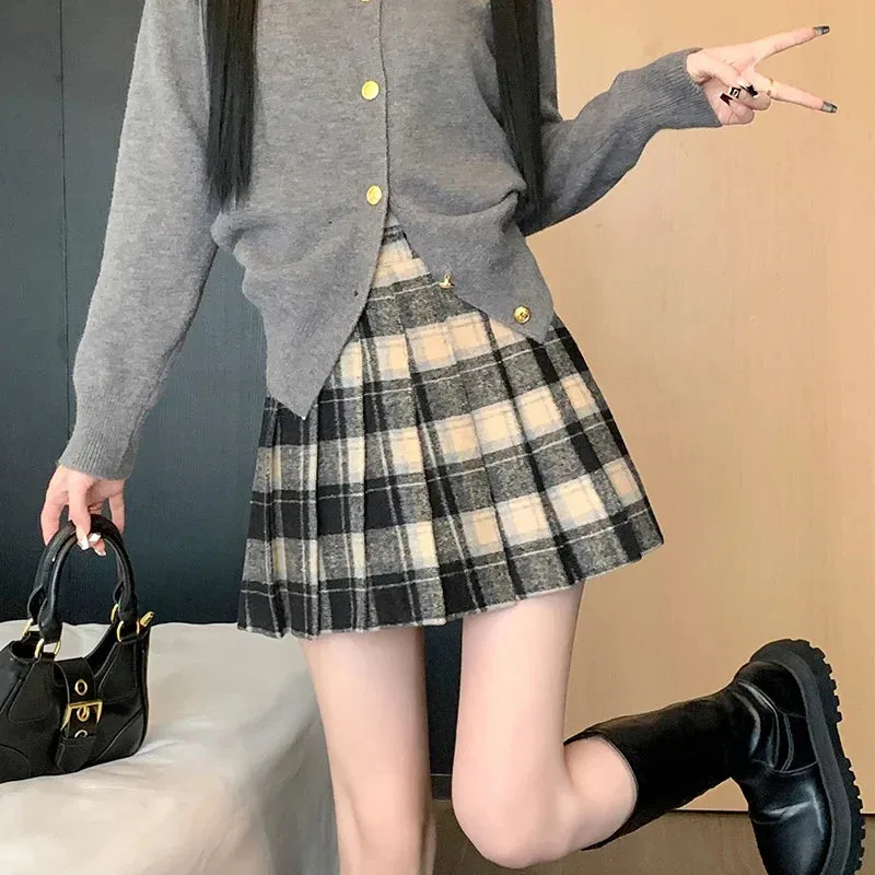 Aiertu Preppy Style Winter Plaid Vintage Pleated Mini Wool Skirt For Women High Waist Thicken Casual School Cute Short Skirt Female