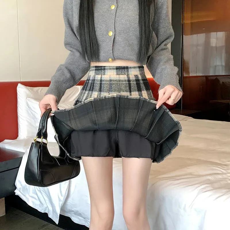 Aiertu Preppy Style Winter Plaid Vintage Pleated Mini Wool Skirt For Women High Waist Thicken Casual School Cute Short Skirt Female