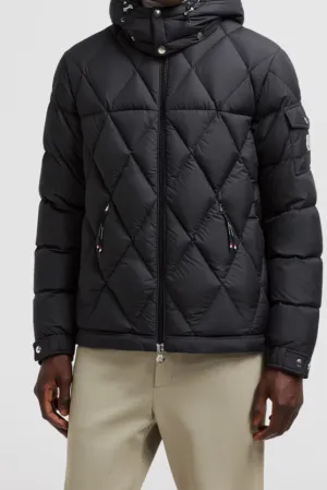 Averole Hooded Diamond-Quilted Short Down Jacket