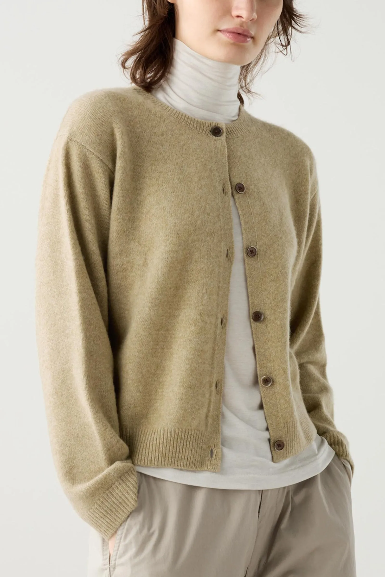 Cashmere Crew Neck Short Cardigan