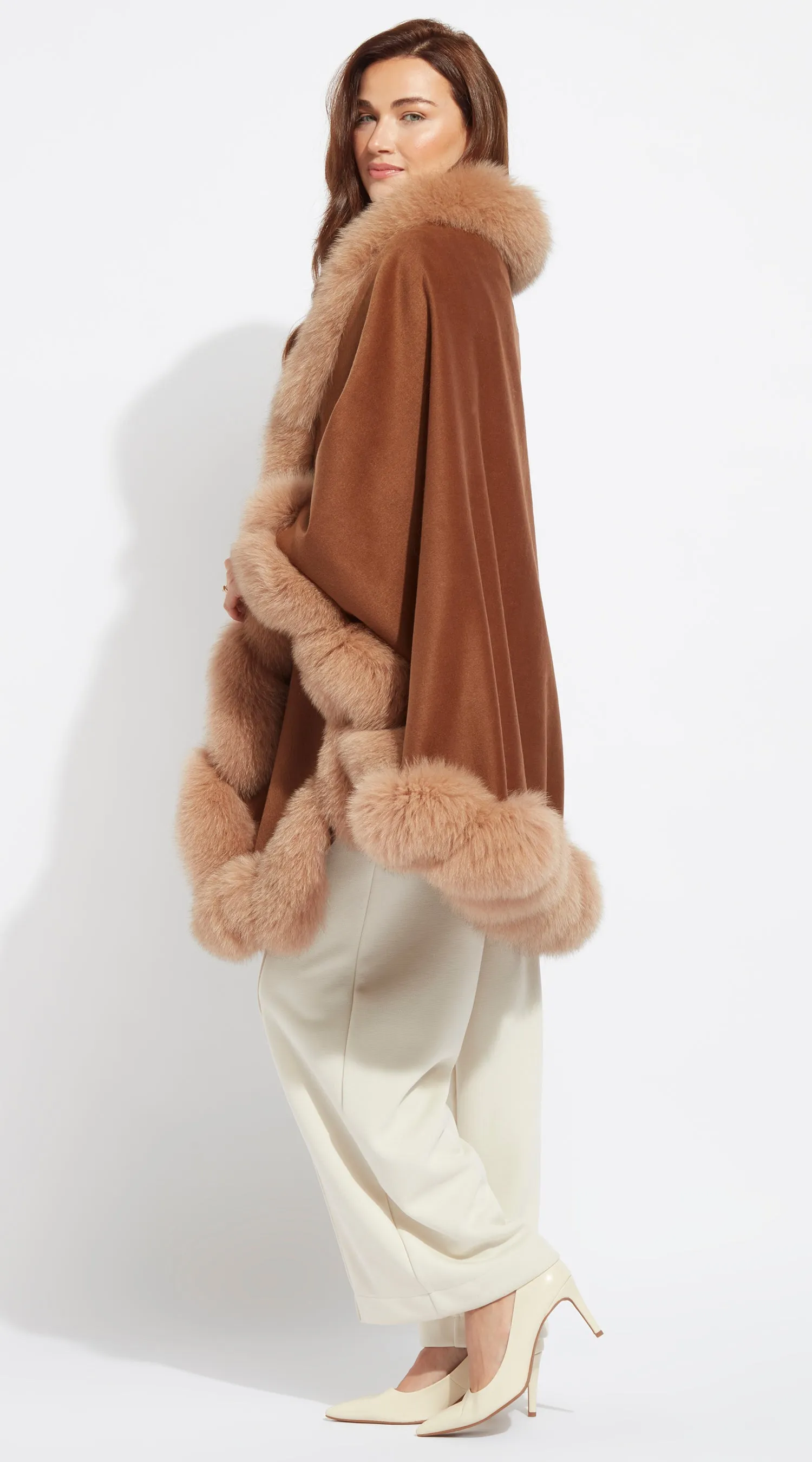 Cashmere Spiral Cape -  Camel