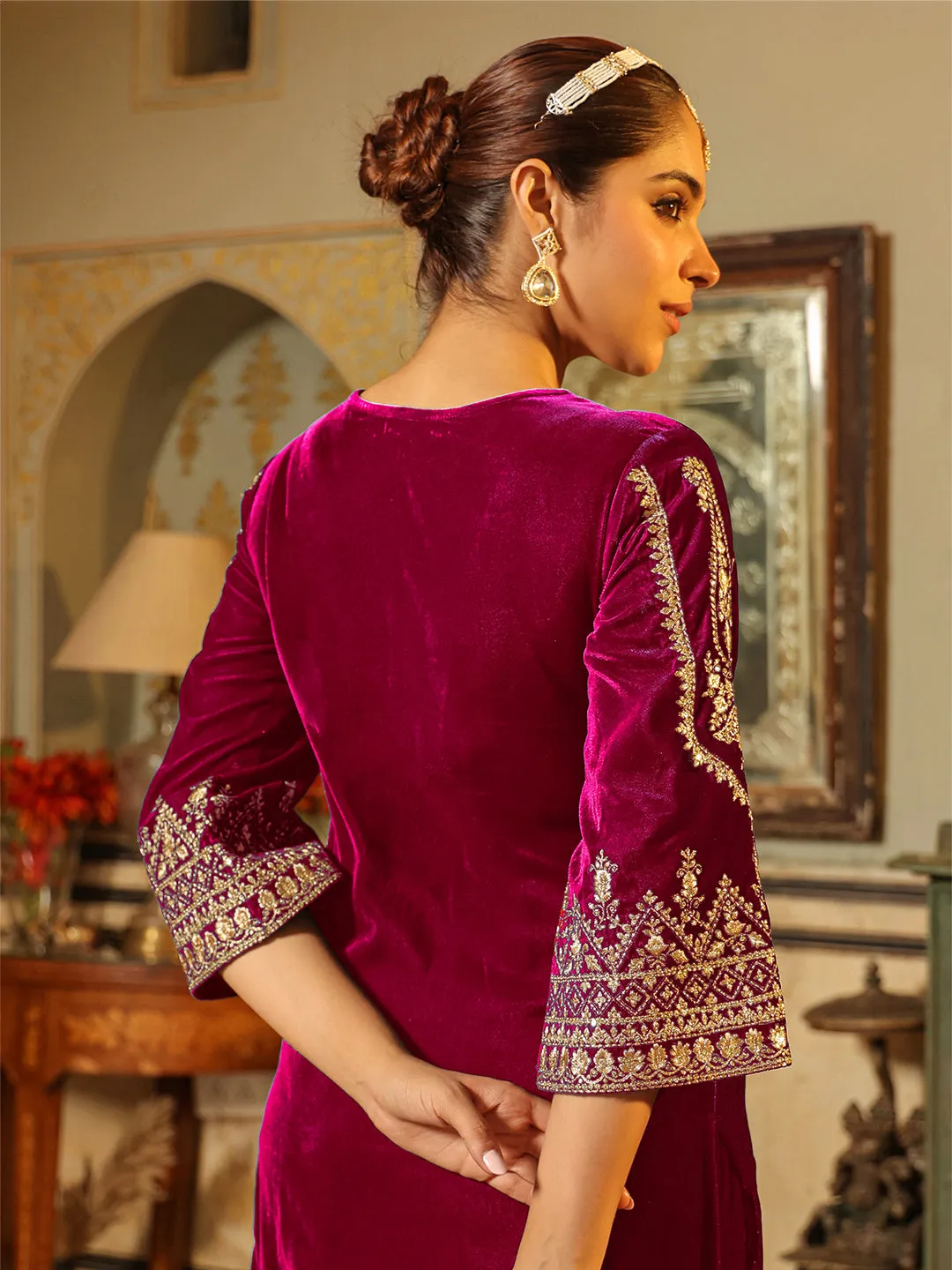 Pink Velvet Zari Embroidered Straight Kurta Set