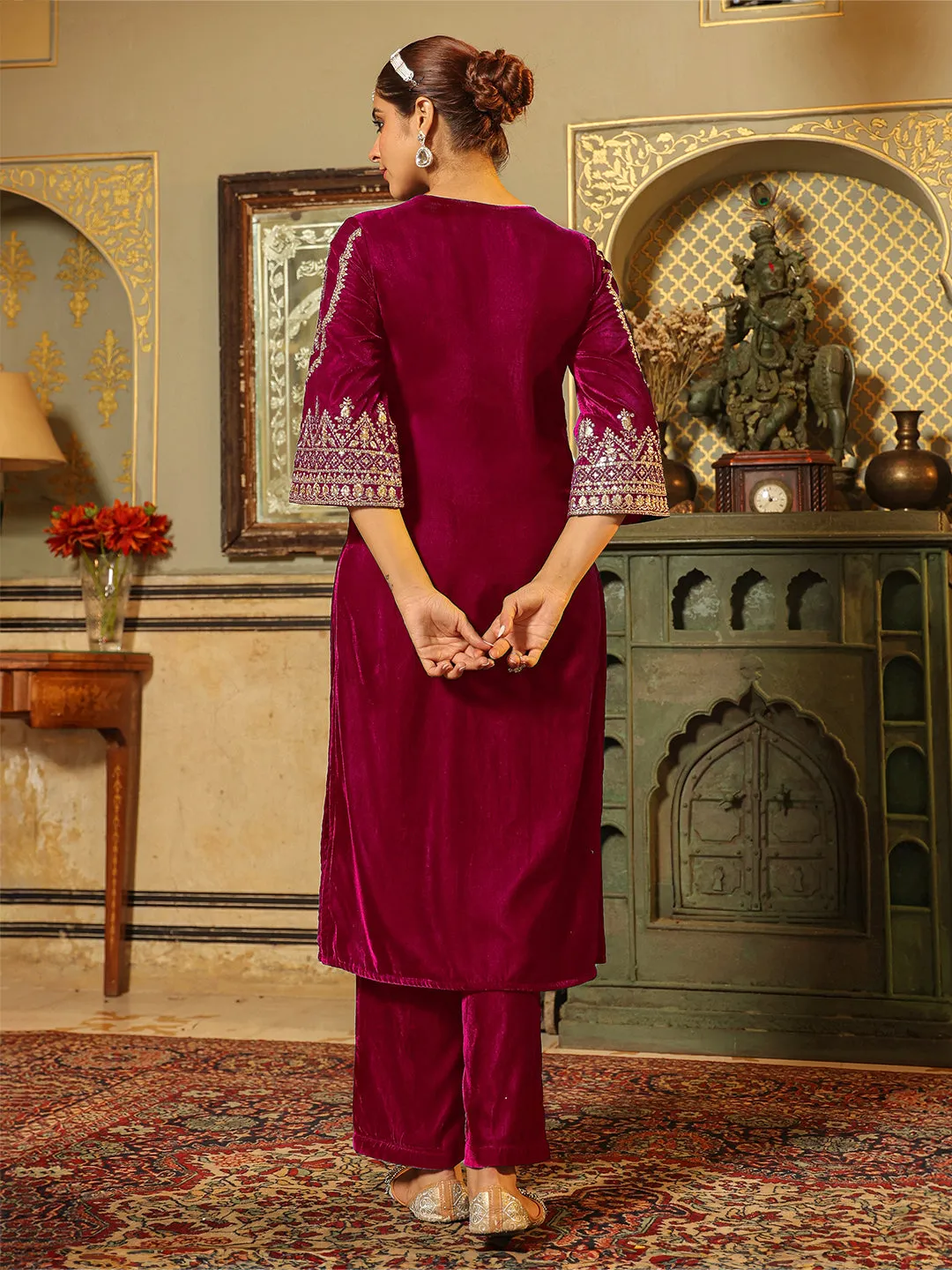 Pink Velvet Zari Embroidered Straight Kurta Set