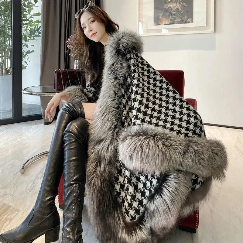 Poncho Warm Houndstooth Knitted Cloak With Fur Trim Faux Silver Fox Fur Cape