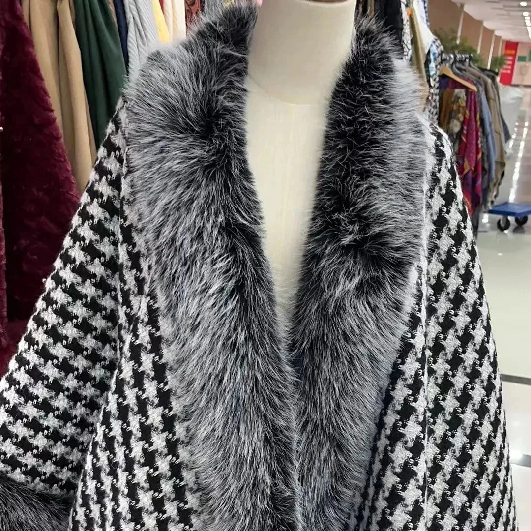 Poncho Warm Houndstooth Knitted Cloak With Fur Trim Faux Silver Fox Fur Cape