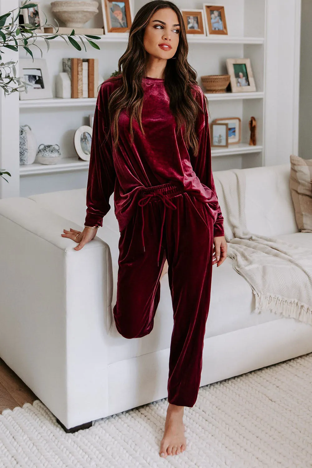 Red Solid Velvet Round Neck Top & Drawstring Pants Lounge Set