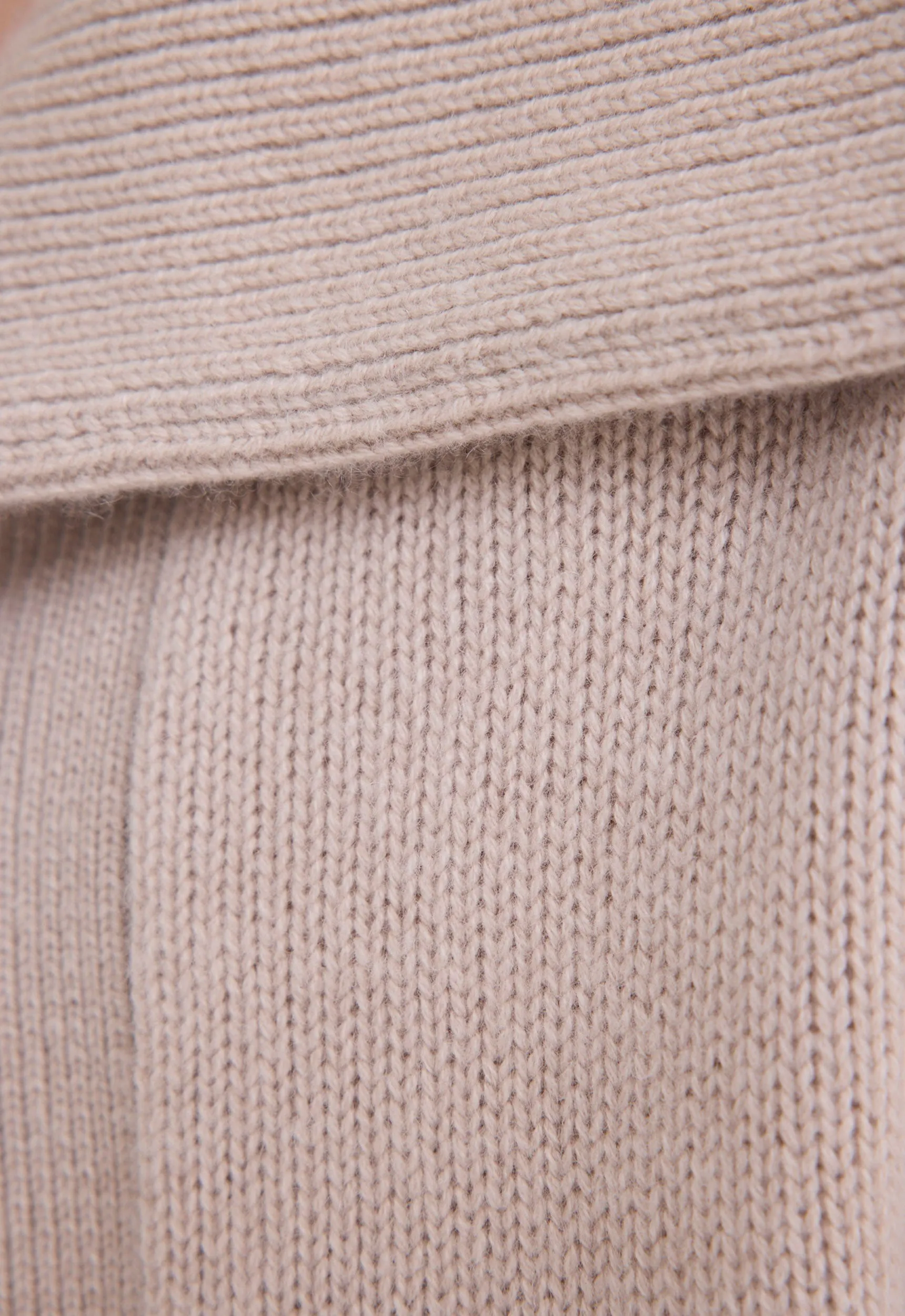 Saddle Cashmere Jacket - Flaxen Beige