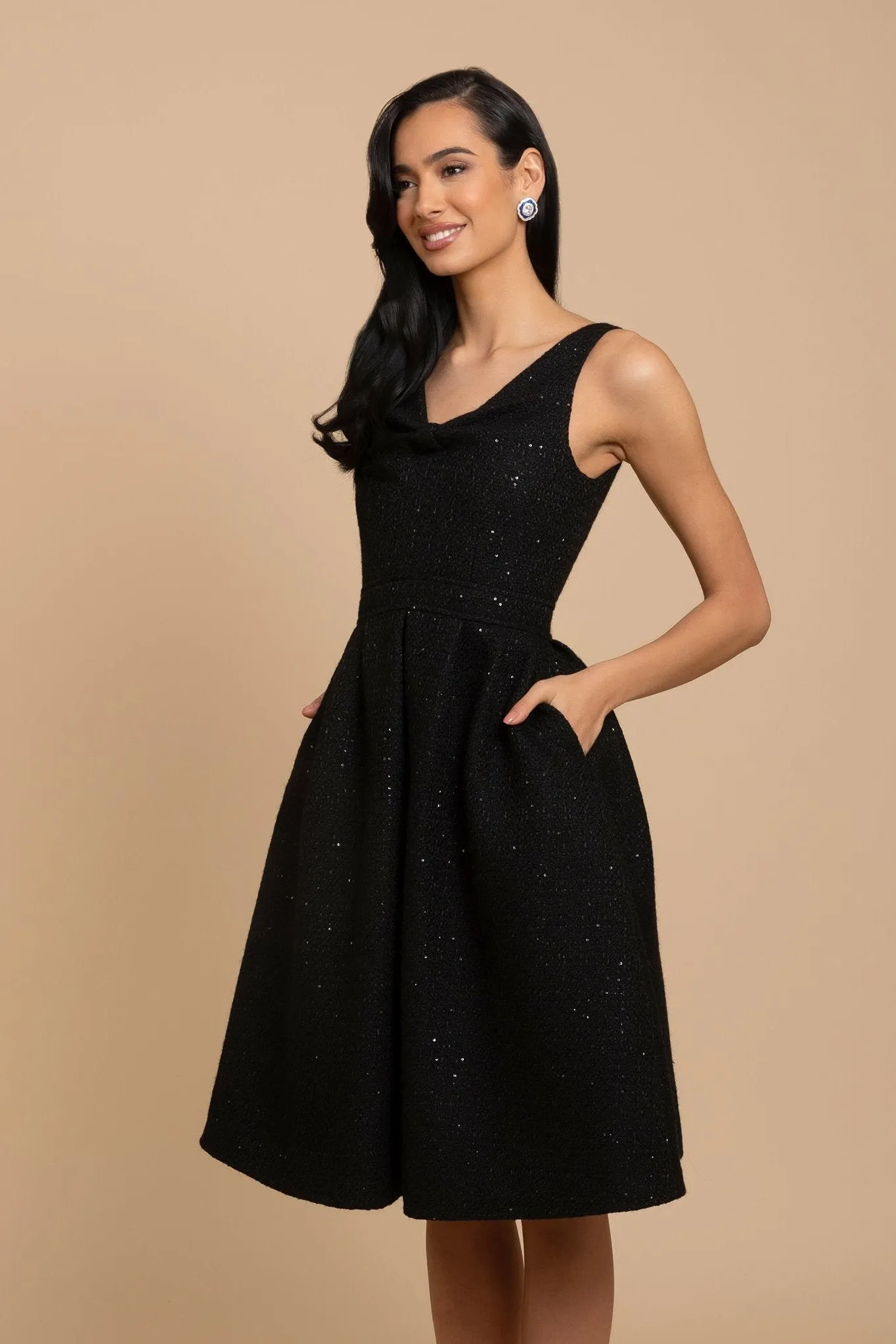 'Splendour' Wool Tweed Midi Dress in Nero