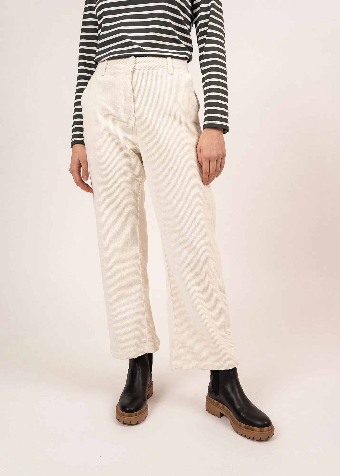 Tess Velvet Trousers - straight cut (BLANC D'HIVER)