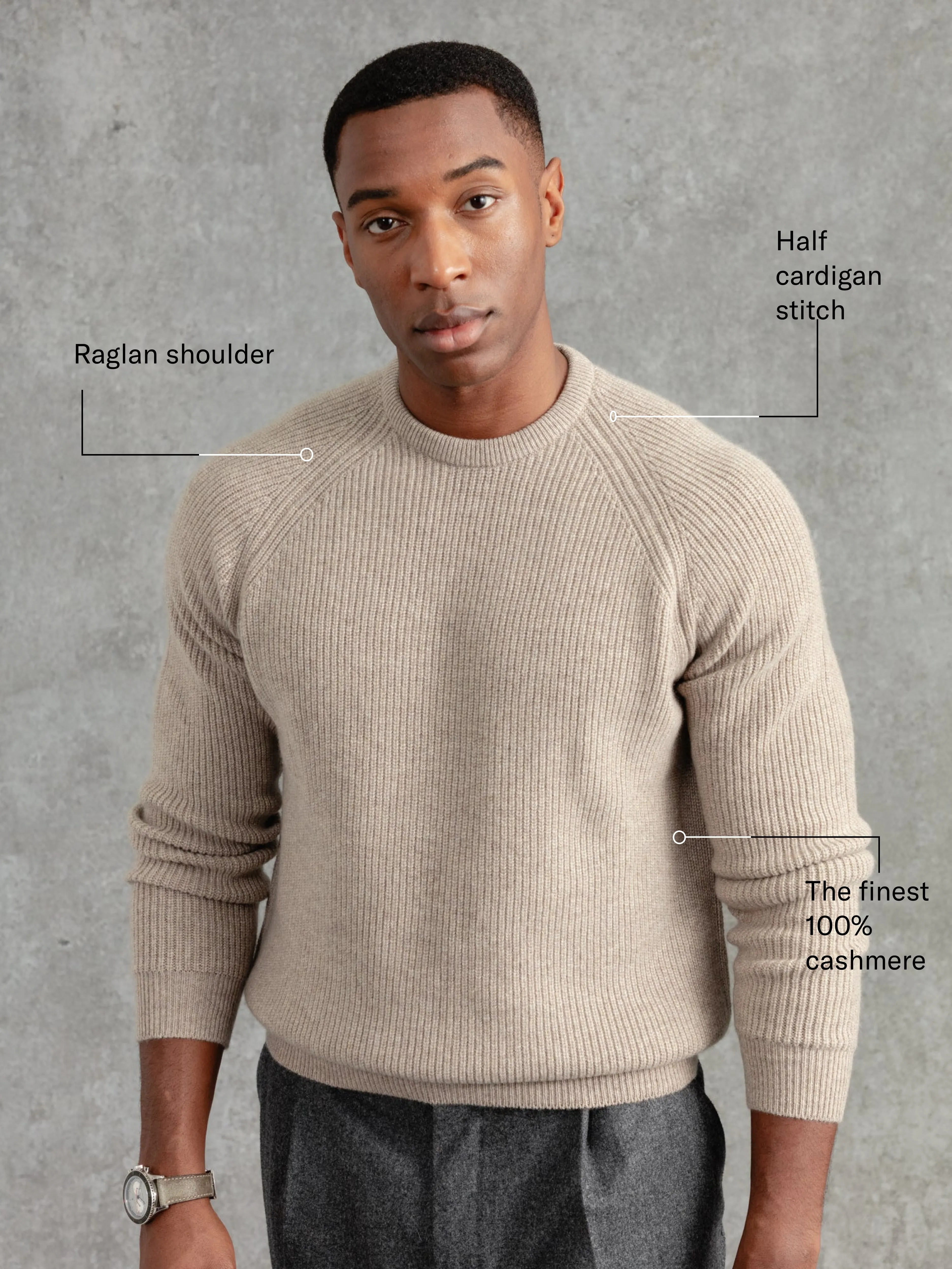 The Cashmere Raglan Crew Neck - Pebble